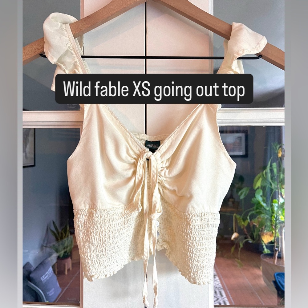 wild fable Cream Ruched Tie-Front Smocked Crop Top